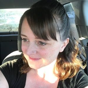 Meet your Posher, Lacy